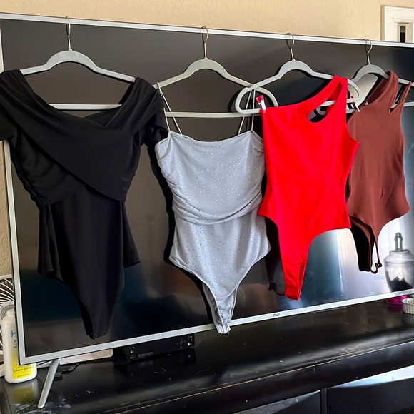 Windsor Tops - EUC. Set of 4 dressy bodysuits sz. medium